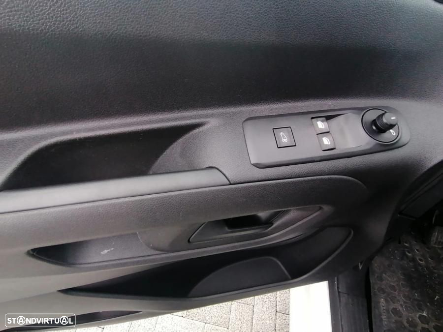 Opel Combo 1.6 - 8