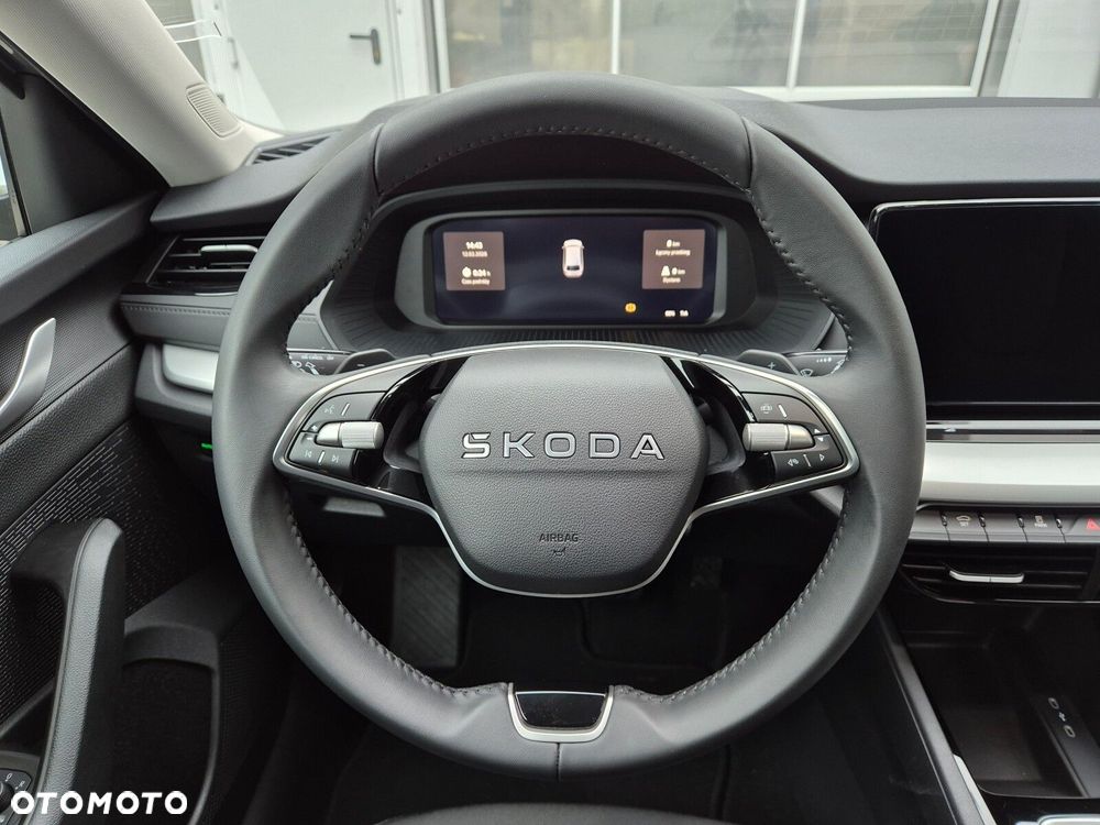 Skoda Octavia 2.0 TDI Drive Essence DSG - 30