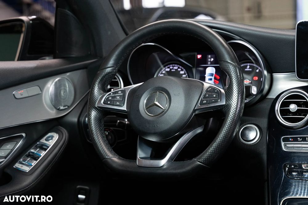 Mercedes-Benz GLC Coupe 250 d 4Matic 9G-TRONIC - 33