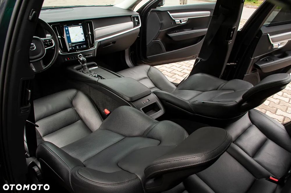 Volvo V90 D4 Geartronic - 25