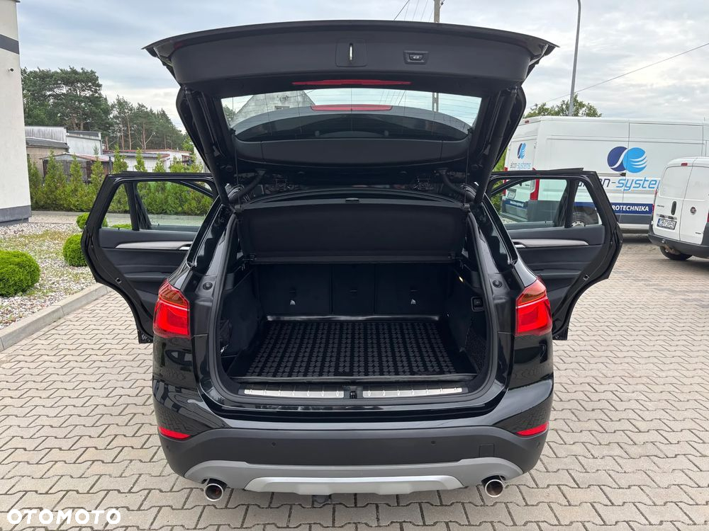 BMW X1 xDrive20i xLine - 7