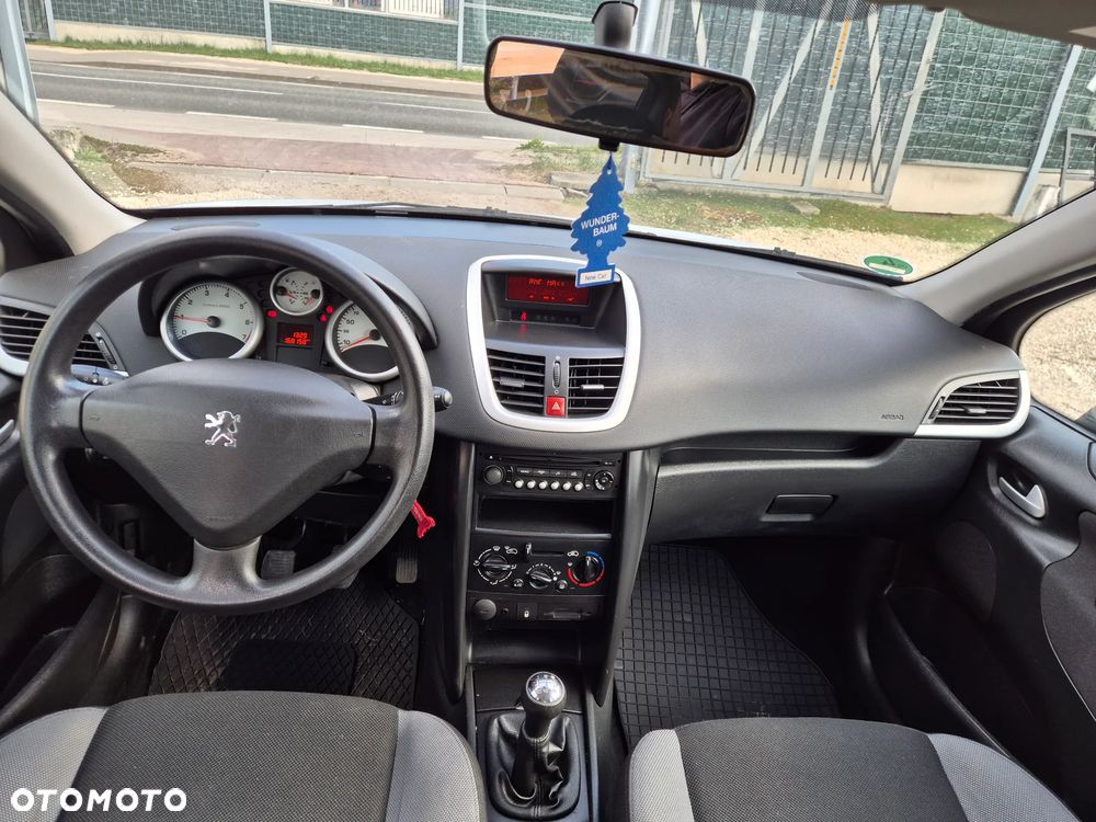 Peugeot 207 1.4 Presence - 6