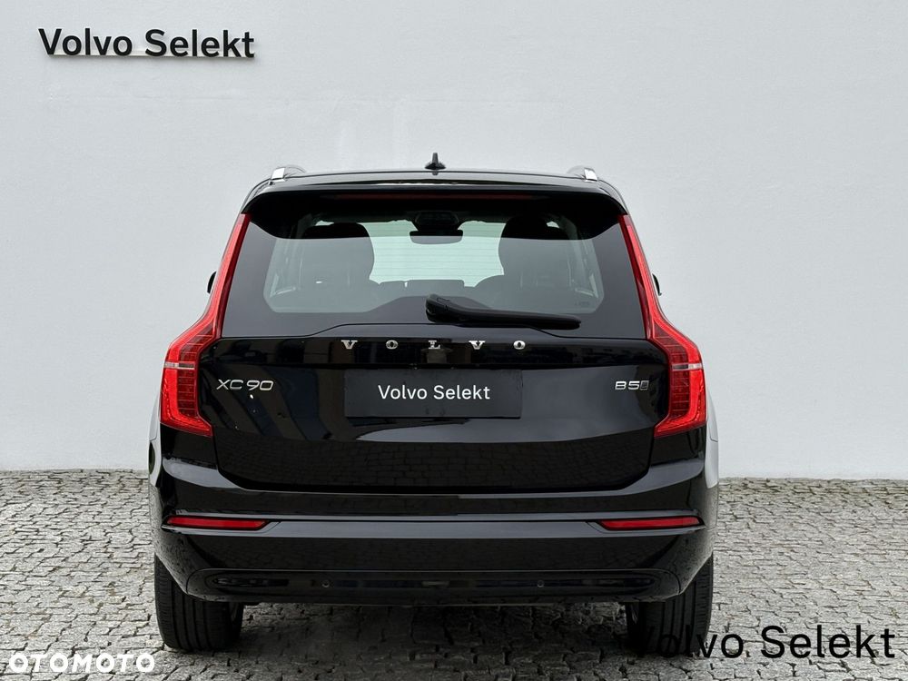 Volvo XC 90 - 7
