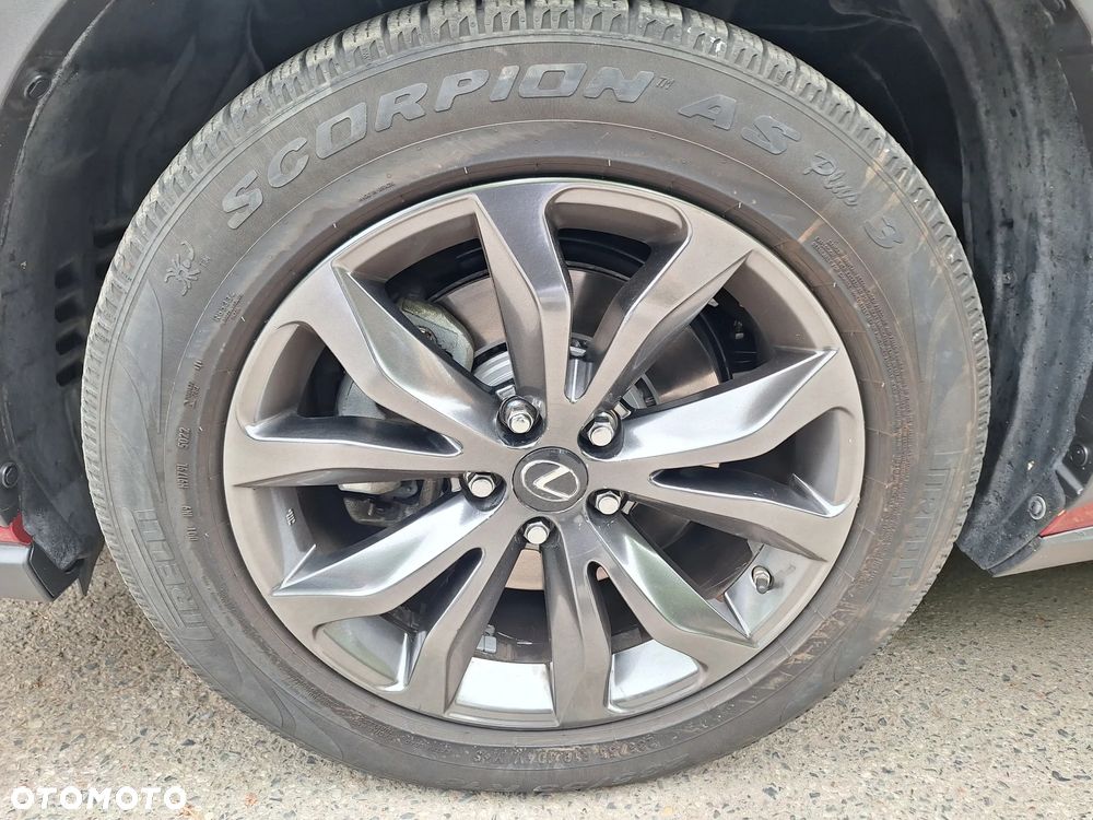 Lexus NX 300 Executive Line - 17
