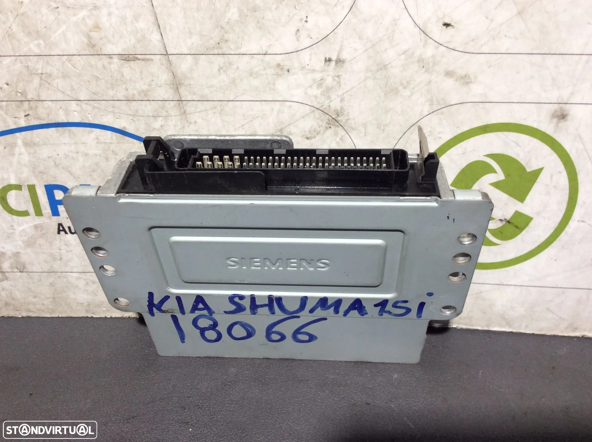 Centralina Motor Kia Shuma 1.5i  K103735112C   K2AC18881A - 2