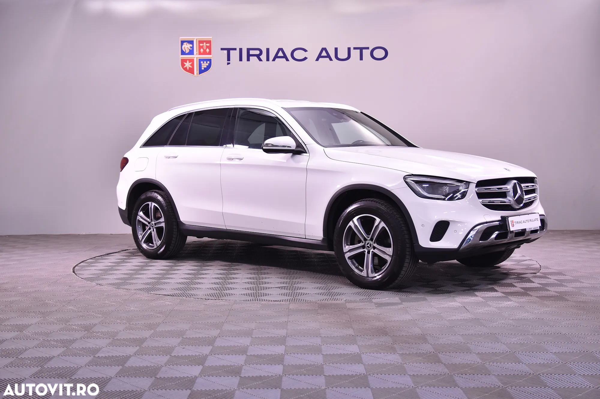 Mercedes-Benz GLC 220 d 4MATIC - 7