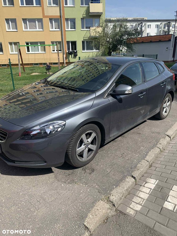 Volvo V40 T3 Base - 6