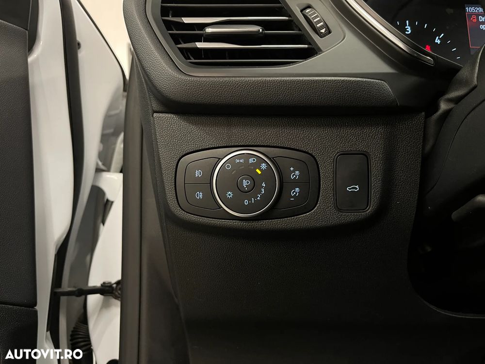 Ford Focus 1.5 EcoBlue Titanium - 25