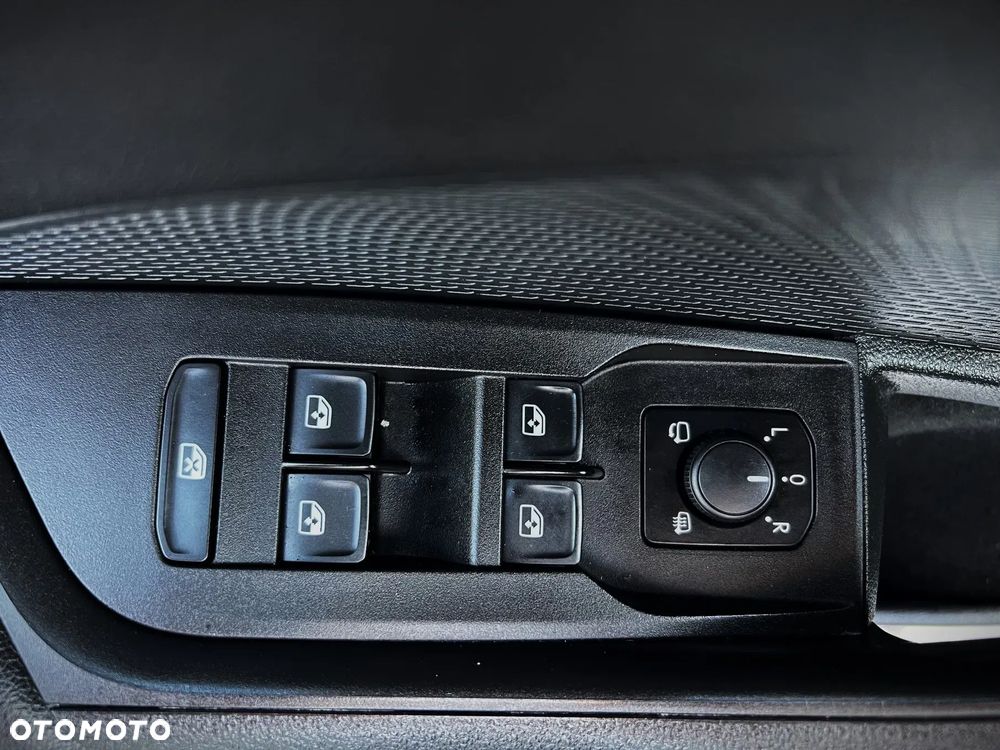 Skoda Octavia 2.0 TDI Ambition - 25