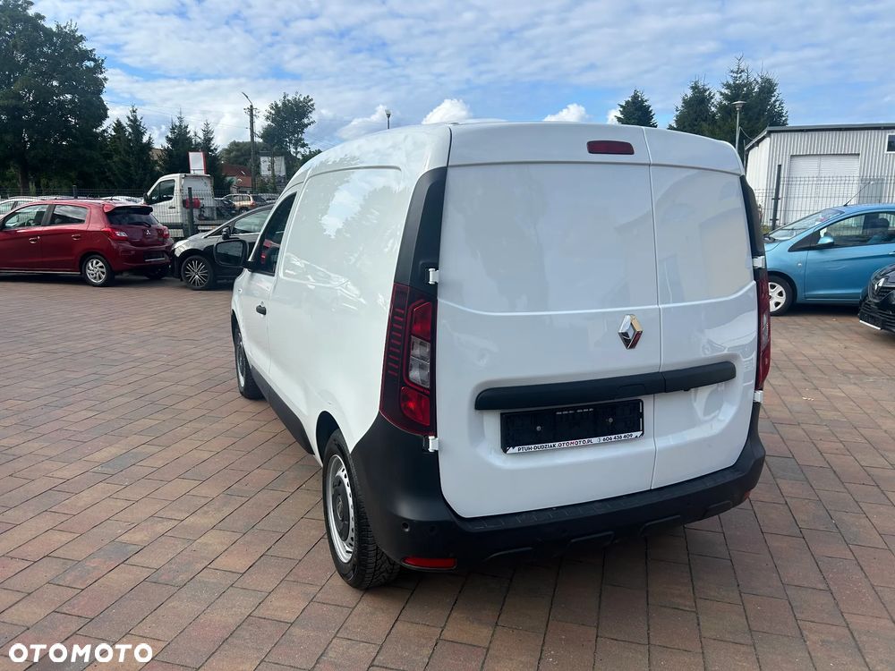 Renault Express - 9