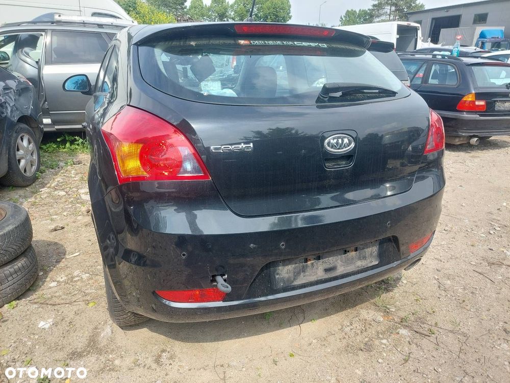 KOMPLETNY TYŁ KLAPA ZDERZAK LAMPA KIA PROCEED I 1K - 1