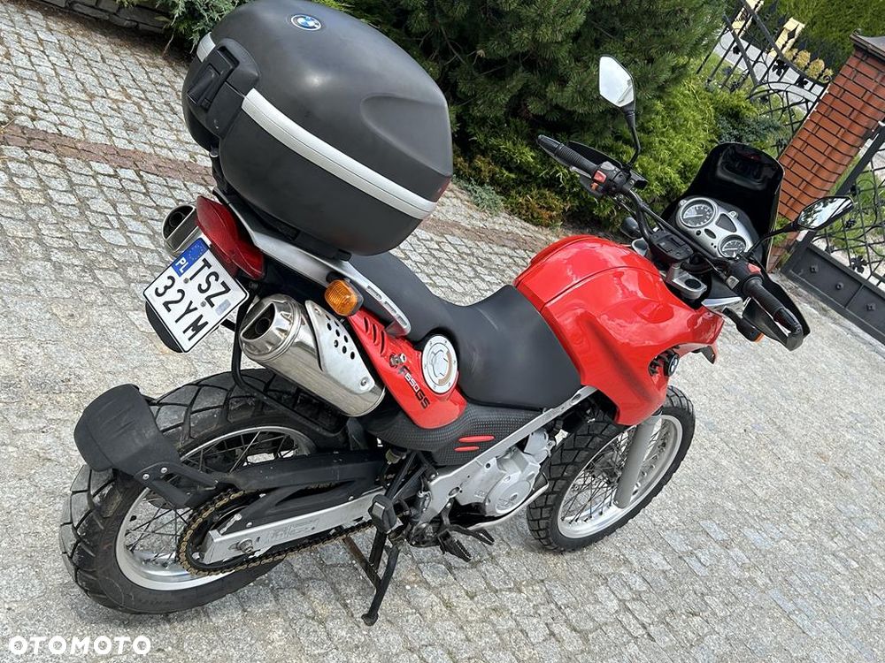 BMW F - 9