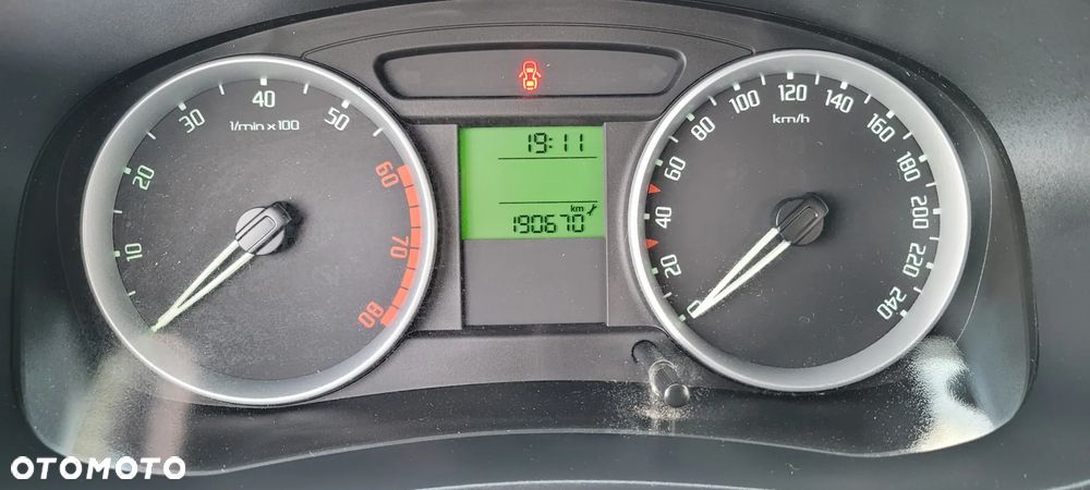 Skoda Roomster 1.2 12V HTP - 10