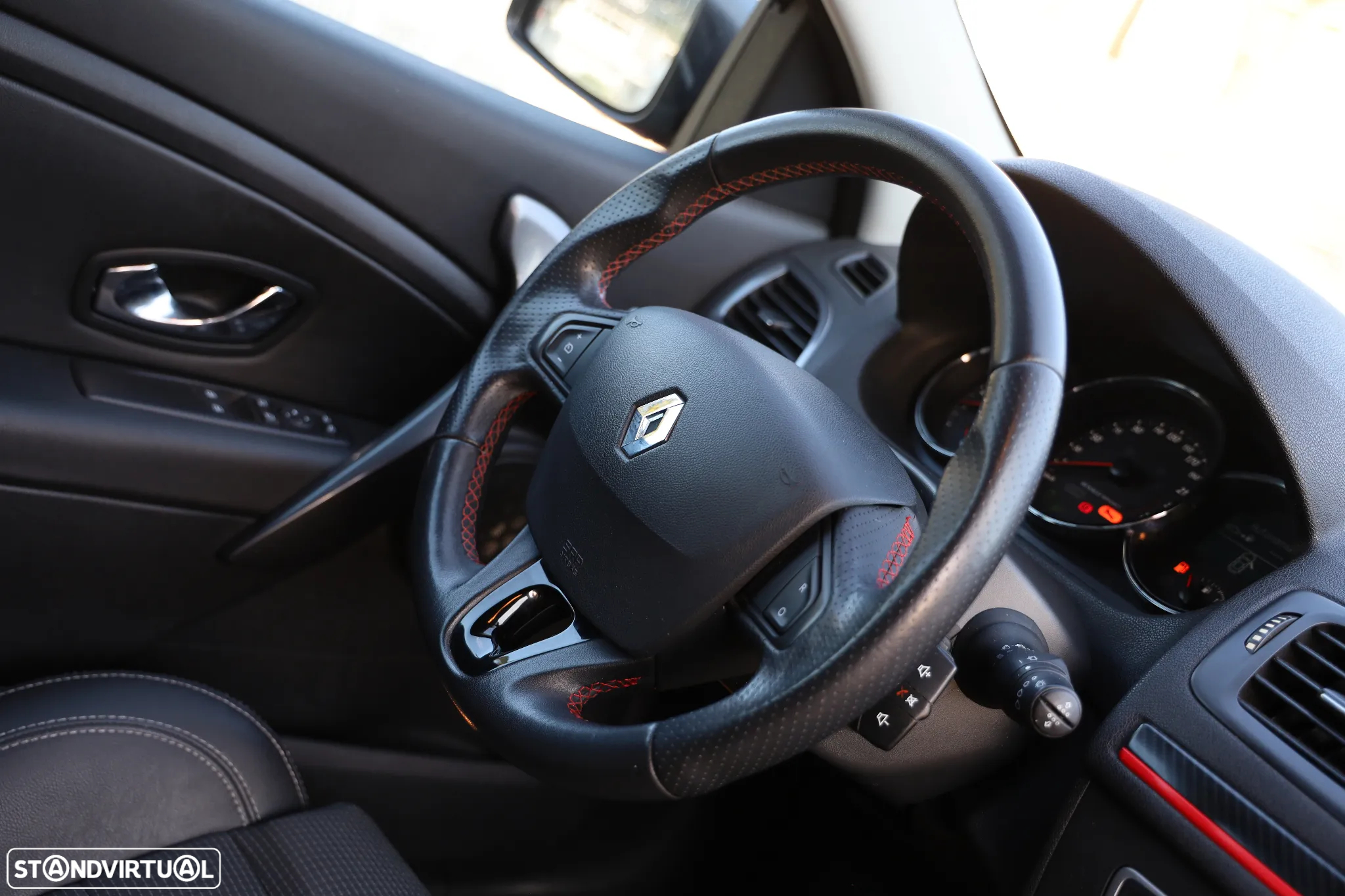 Renault Mégane Coupe 1.5 dCi GT Line SS - 10