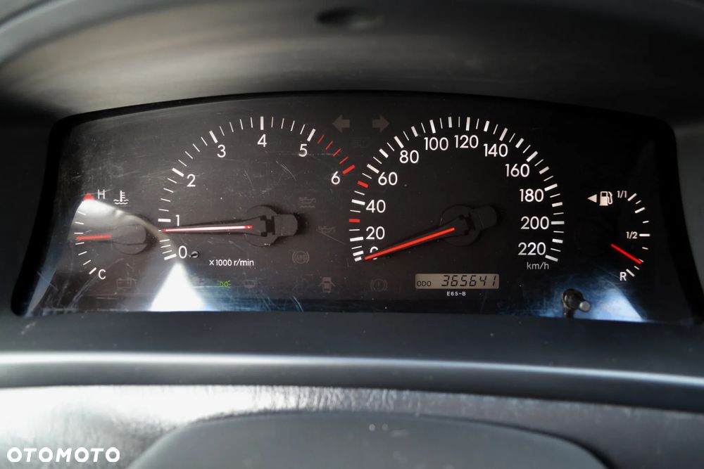 Toyota Corolla Verso 2.0 D-4D Sol - 40