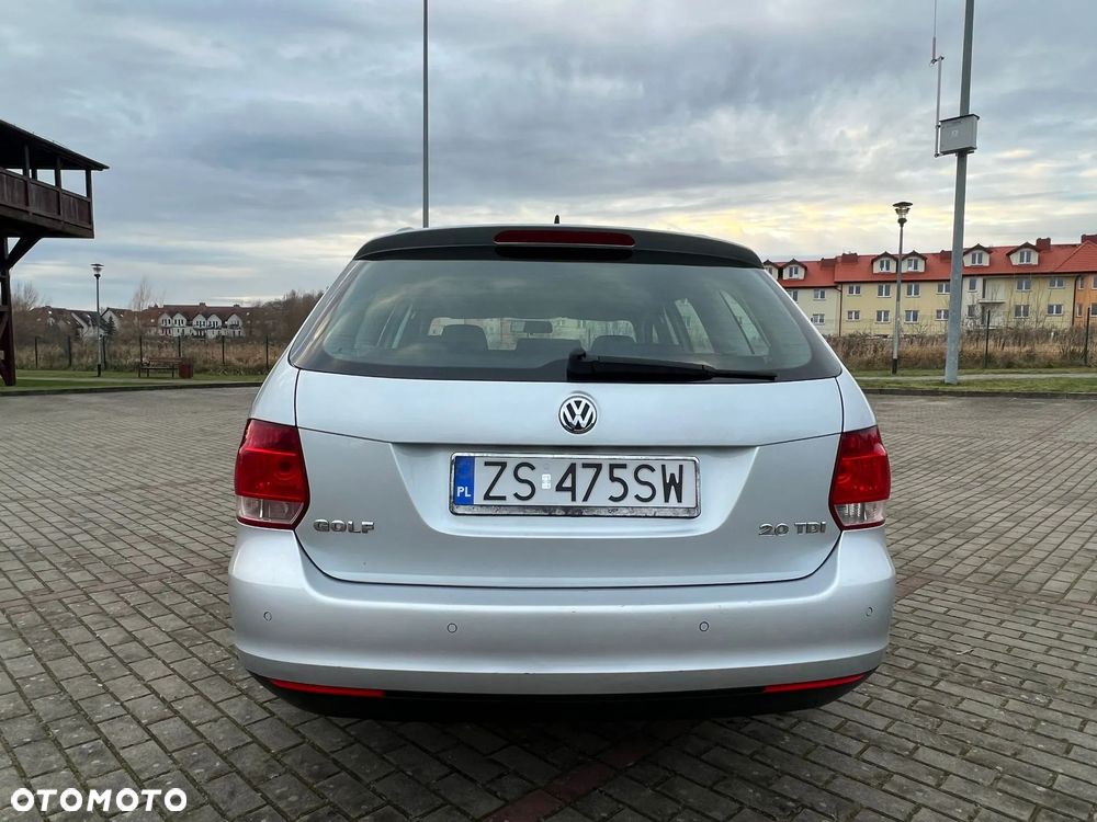 Volkswagen Golf 2.0 TDI DPF Comfortline - 7