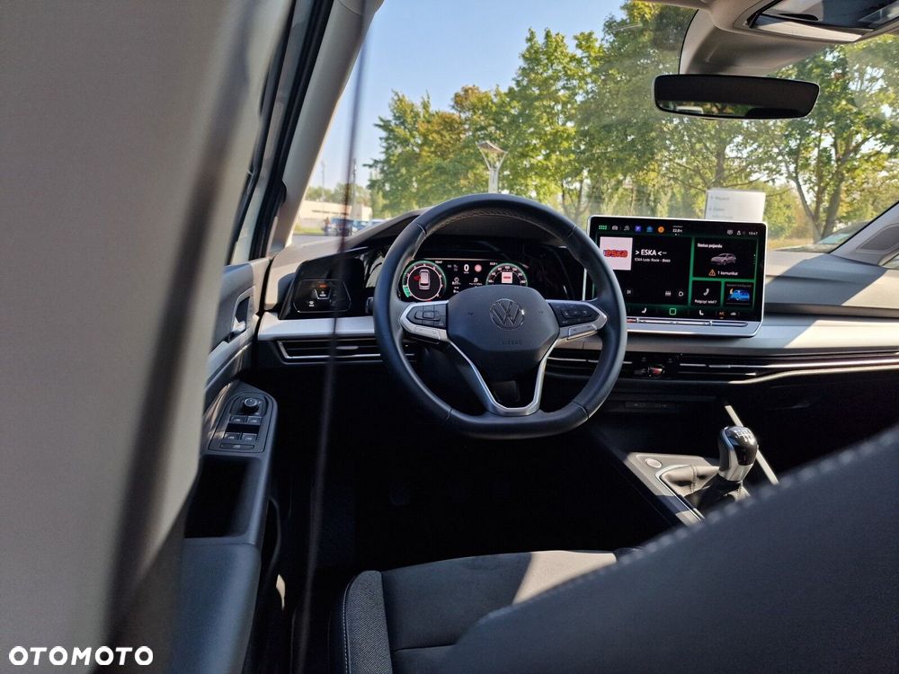 Volkswagen Golf VIII 1.5 TSI Life - 21