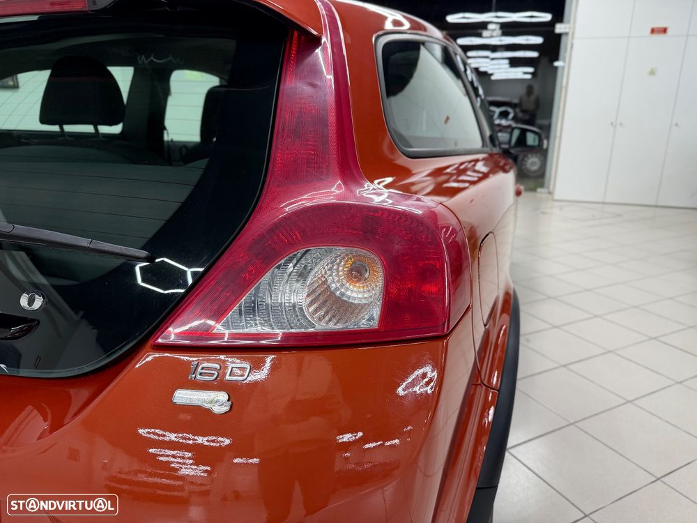 Volvo C30 1.6 D Drive 99g Momentum Start/Stop - 6