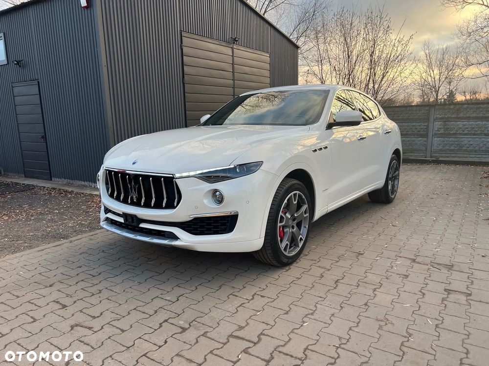 Maserati Levante S Granlusso - 1