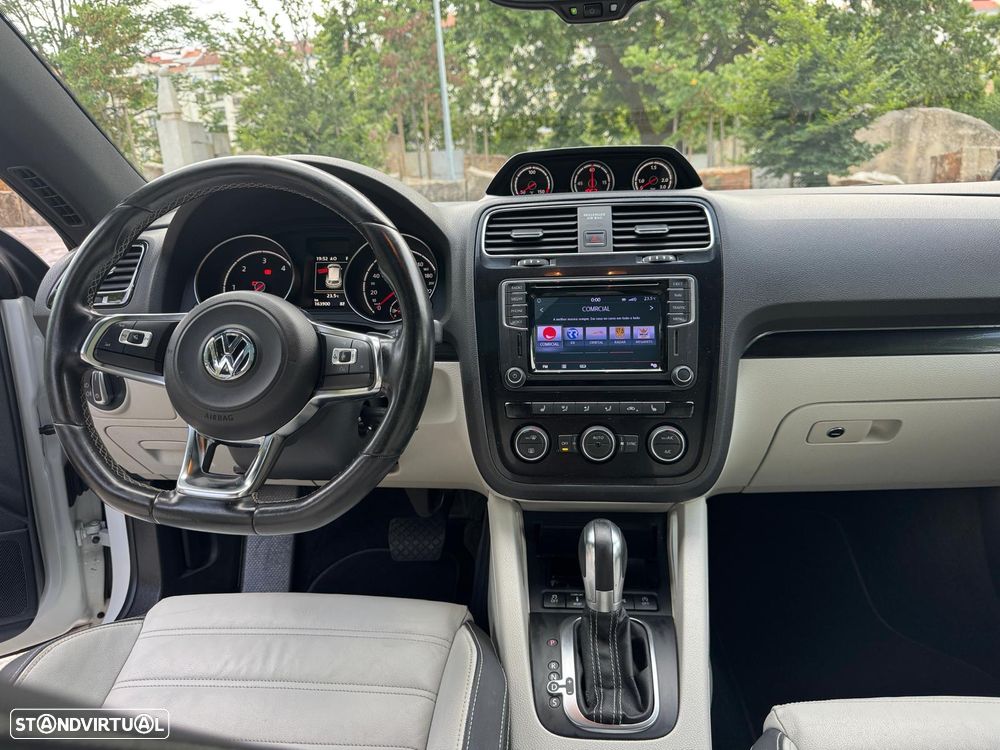 VW Scirocco 2.0 TDI Sport DSG - 16