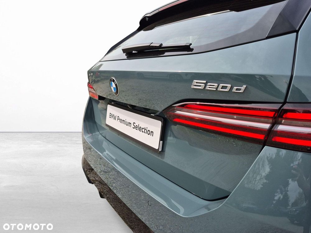 BMW Seria 5 - 21