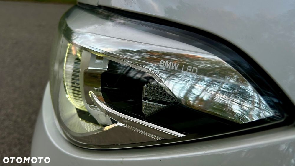 BMW Seria 1 116d EfficientDynamics Edition Sport Line - 8