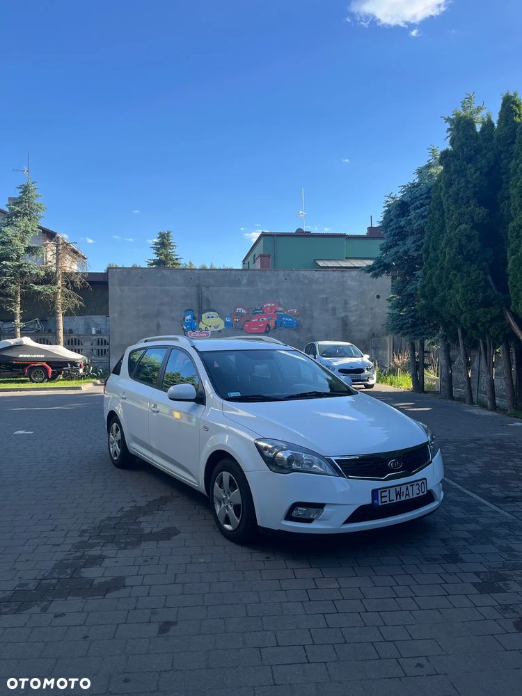 Kia Ceed 1.6 Crdi Comfort + - 3
