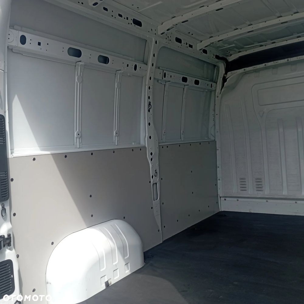 Renault Master - 20