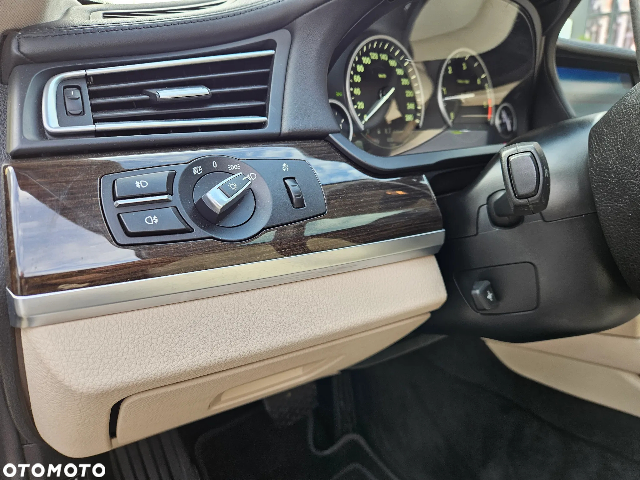 BMW Seria 7 730d - 30