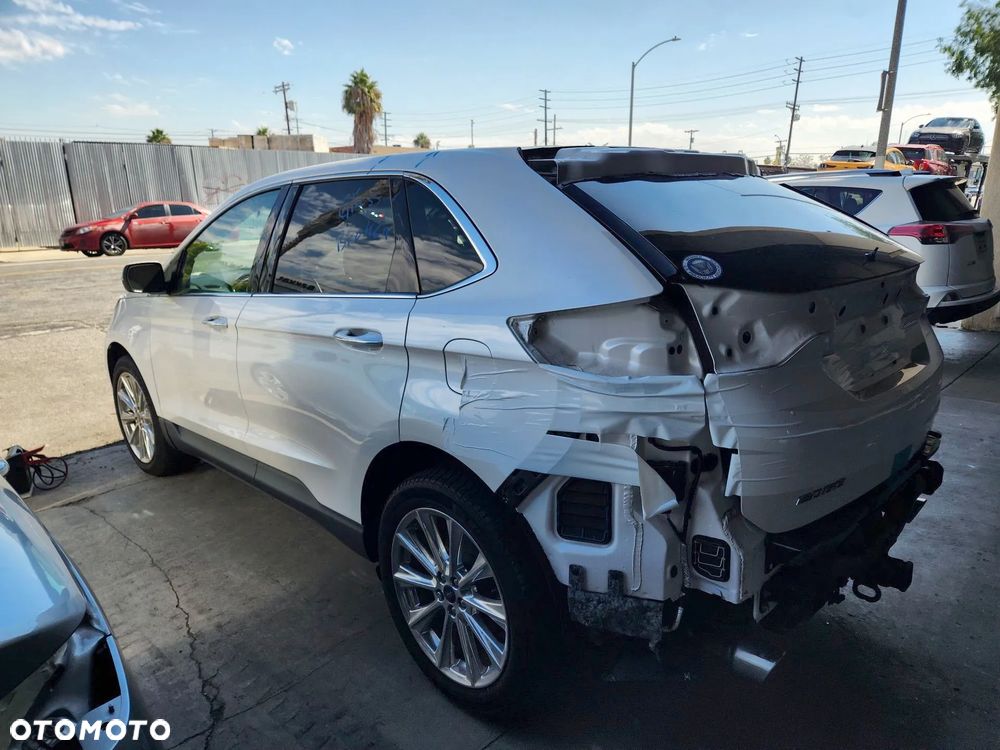 Ford Edge 2.0 EcoBlue Bi-Turbo 4x4 Titanium - 5