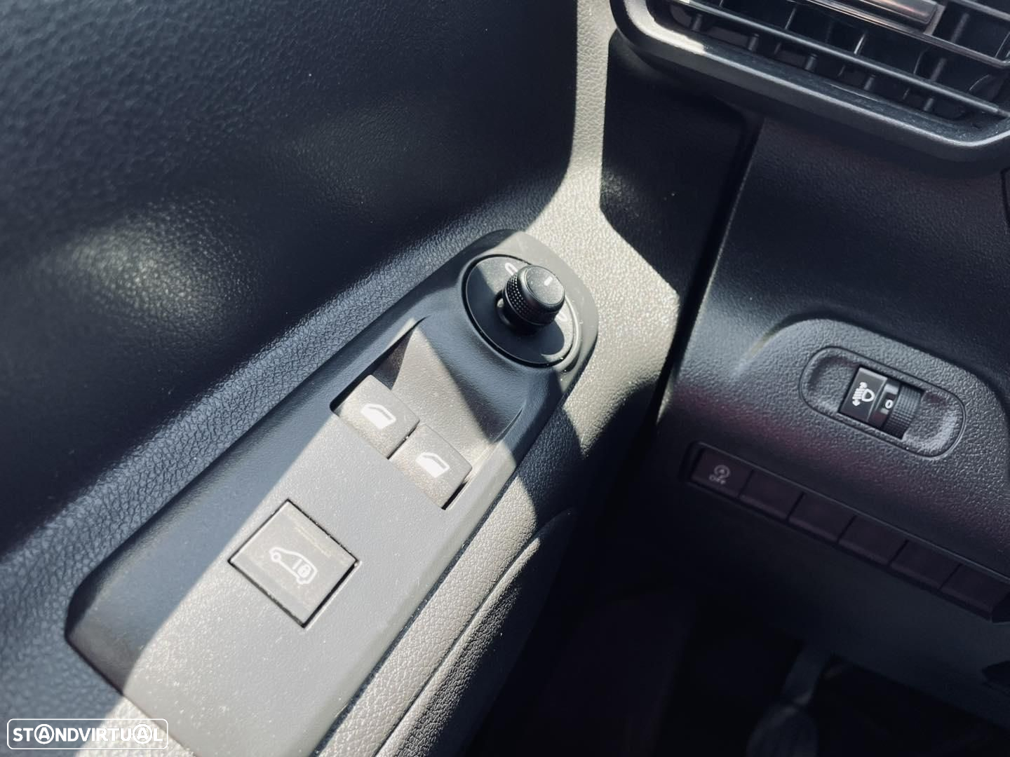 Peugeot Partner 1.5 BlueHDi 100cv Pro Standard - 10