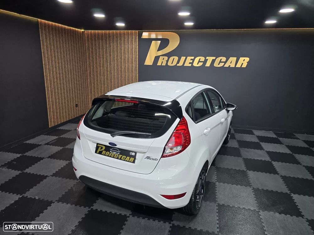 Ford Fiesta 1.5 TDCi Titanium - 13