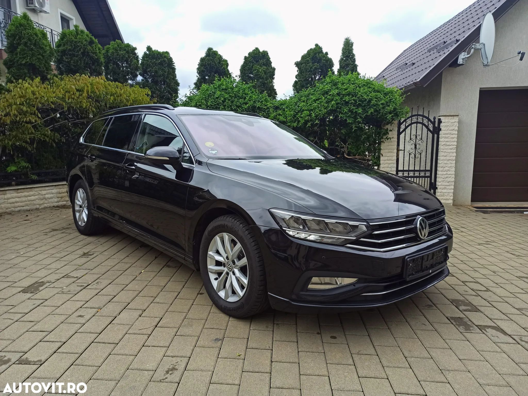 Volkswagen Passat Variant 2.0 TDI DSG Business - 1