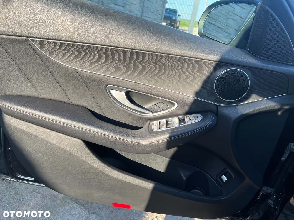 Mercedes-Benz Klasa C 220 d 9G-TRONIC AMG Line - 18