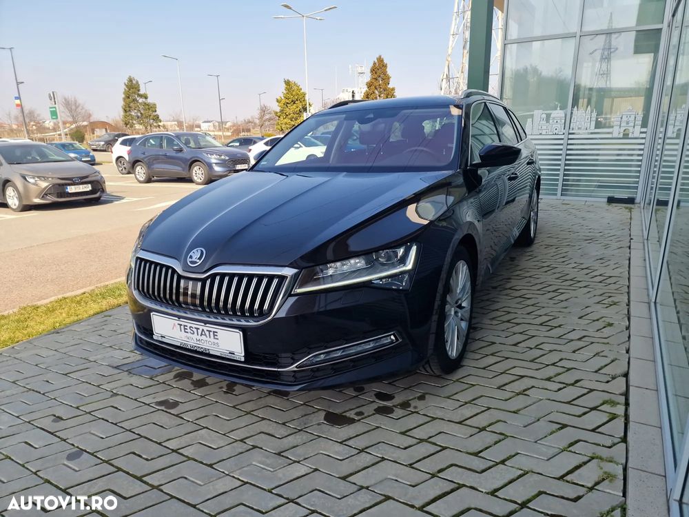 Skoda Superb 2.0 TDI DSG Premium Edition - 1
