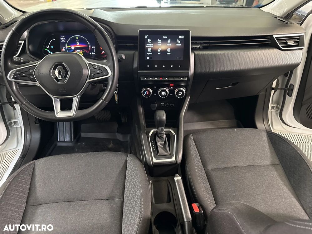 Renault Clio - 10