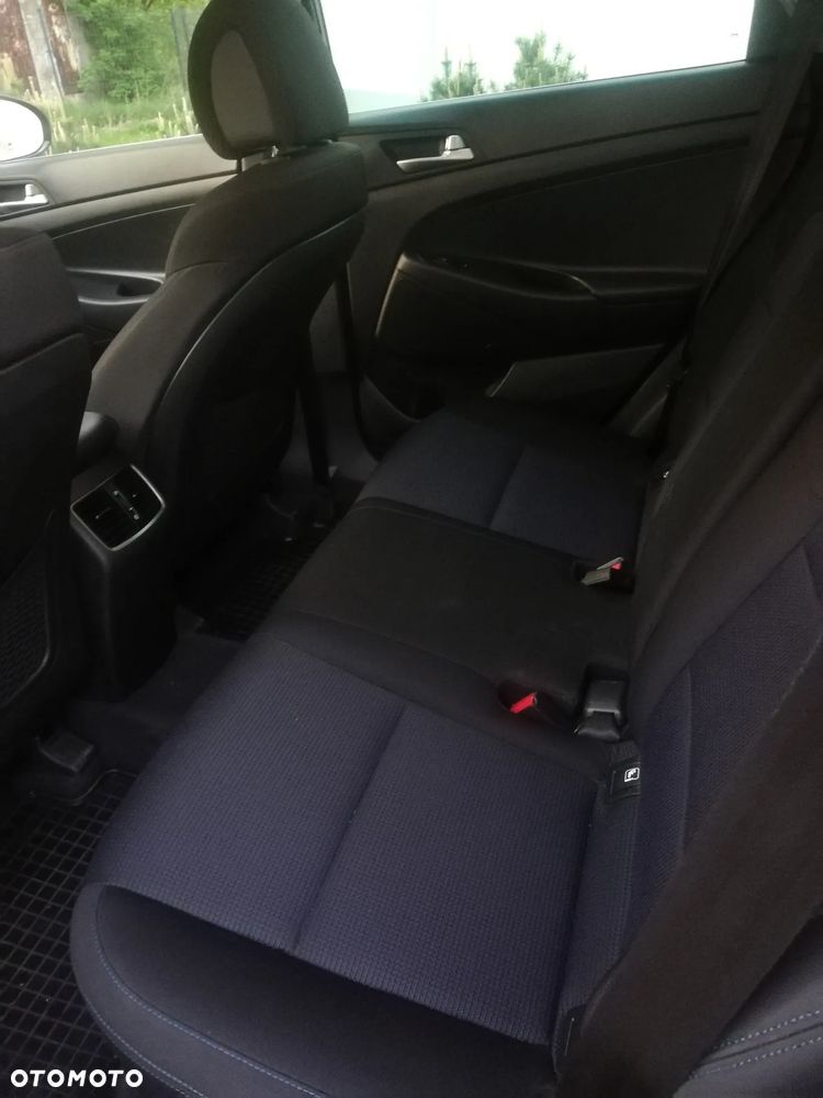 Hyundai Tucson 1.7 CRDI BlueDrive Style 2WD DCT - 14