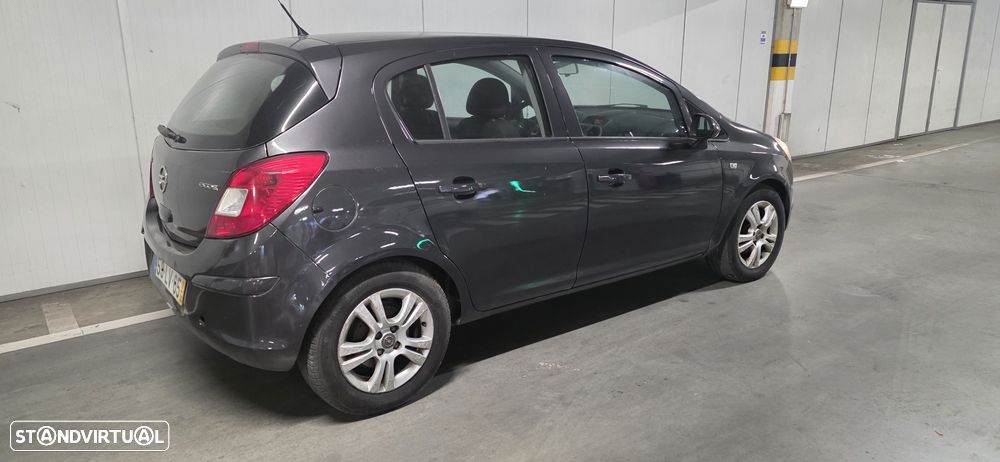 Opel Corsa 1.3 CDTi Cosmo - 11