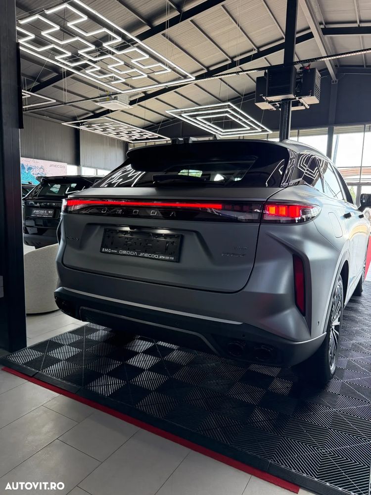 Omoda 9 1.5 TGDI 3DHT PHEV Exclusive - 12