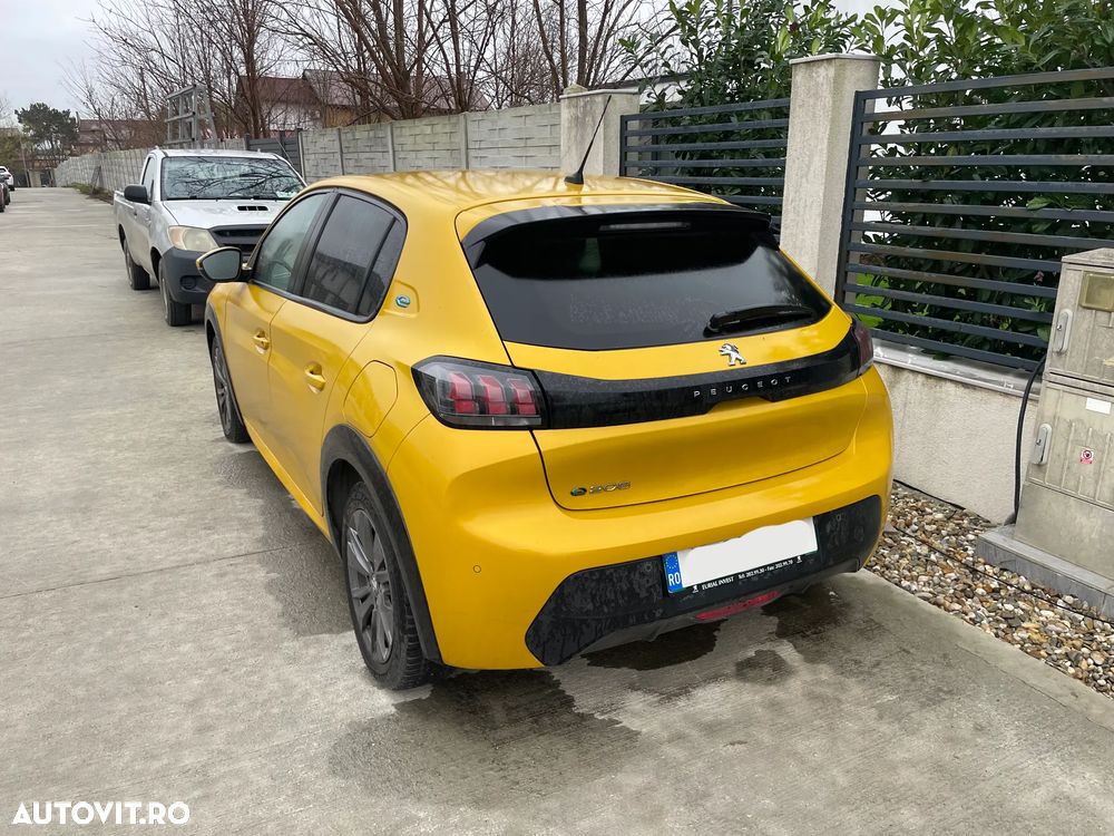 Peugeot 208 e-208 Active Pack - 4