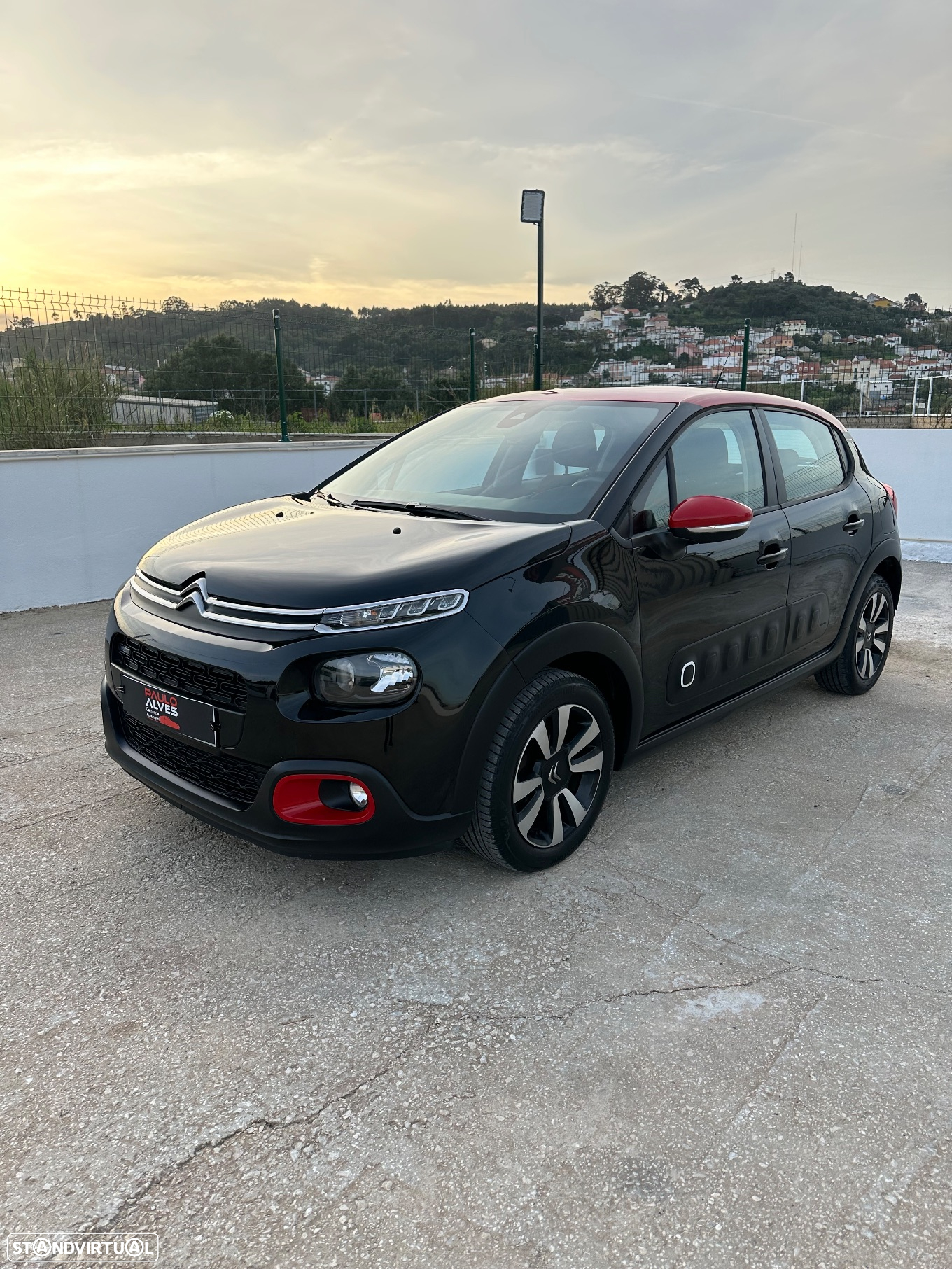 Citroën C3 1.2 PureTech Shine - 21