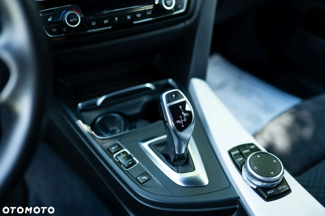 BMW Seria 4 420d xDrive M Sport sport - 23