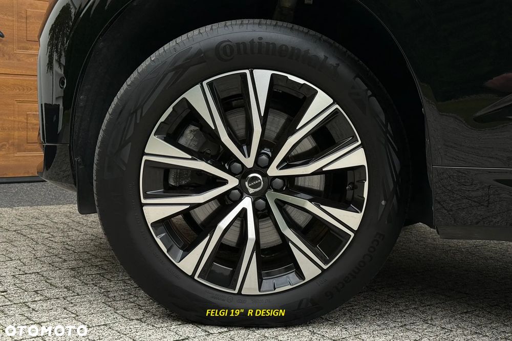 Volvo XC 60 B4 B Plus Dark - 33