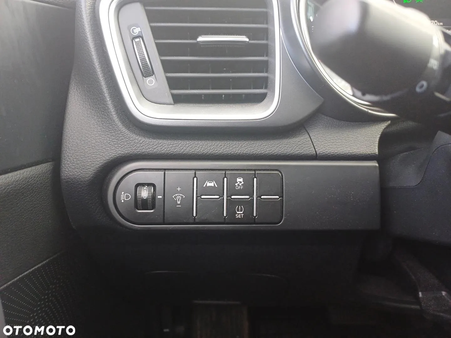 Kia Ceed 1.5 T-GDI M DCT - 22