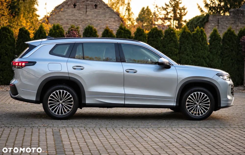 Volkswagen Tayron 1.5 eTSI OPF DSG Life - 4