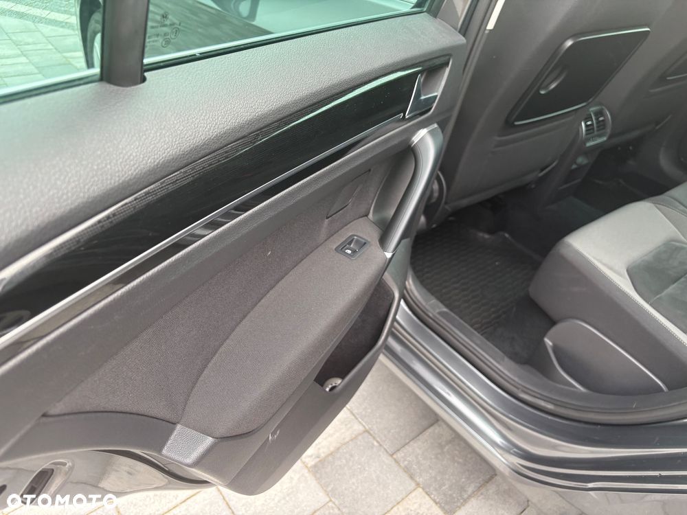 Volkswagen Golf Sportsvan SV 1.6 TDI Highline - 31