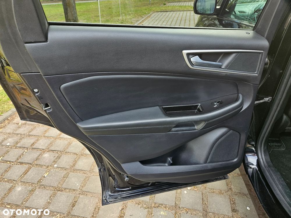 Ford Edge - 21