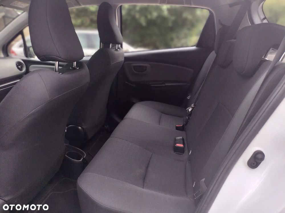 Toyota Yaris - 27