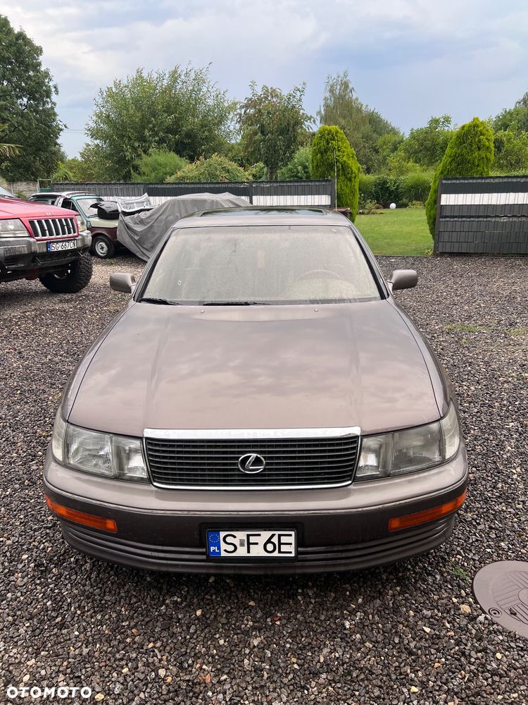 Lexus LS Standard - 1
