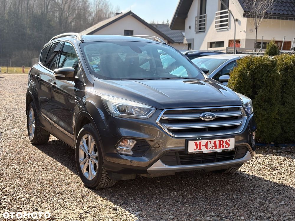 Ford Kuga 2.0 TDCi 2x4 Titanium - 1